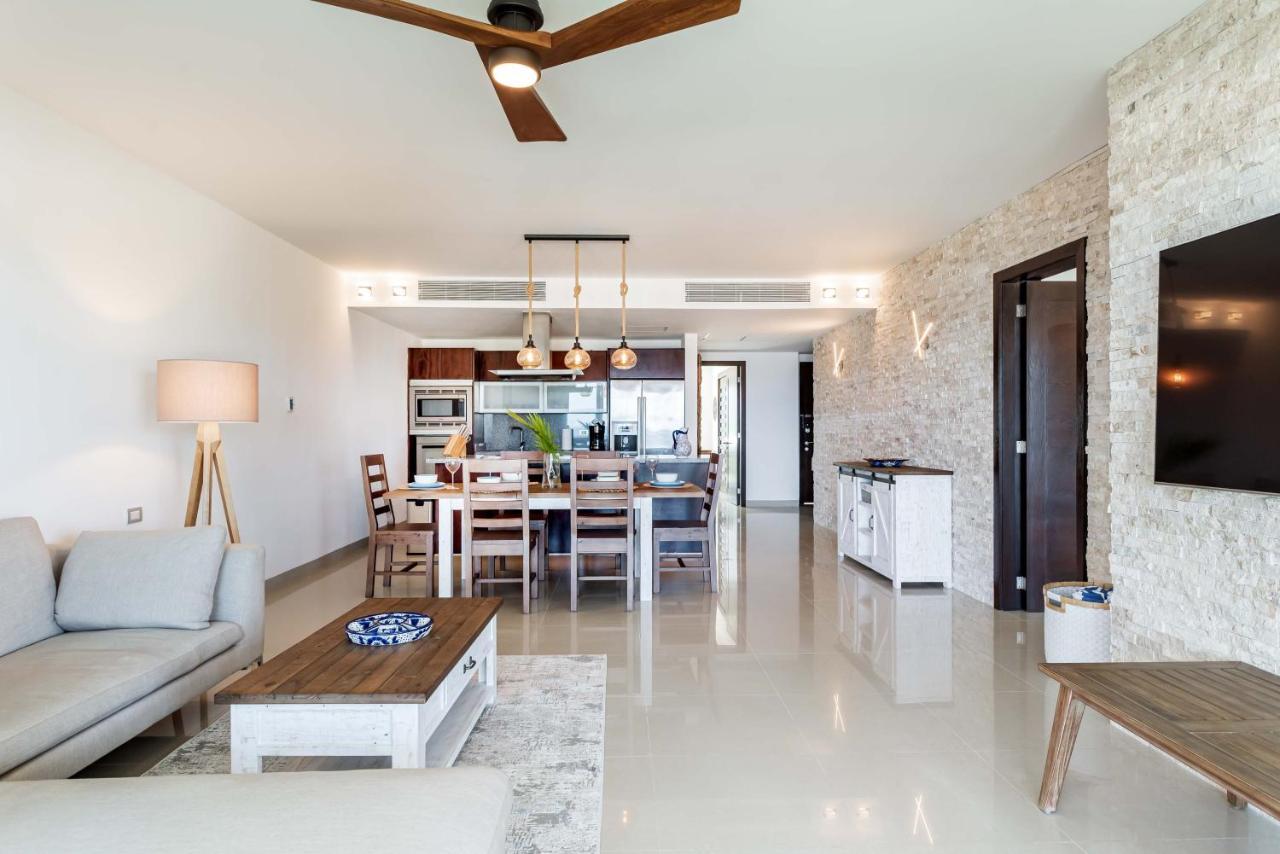 Mareazul Beach Front Condos At Playa Del Carmen Eksteriør billede