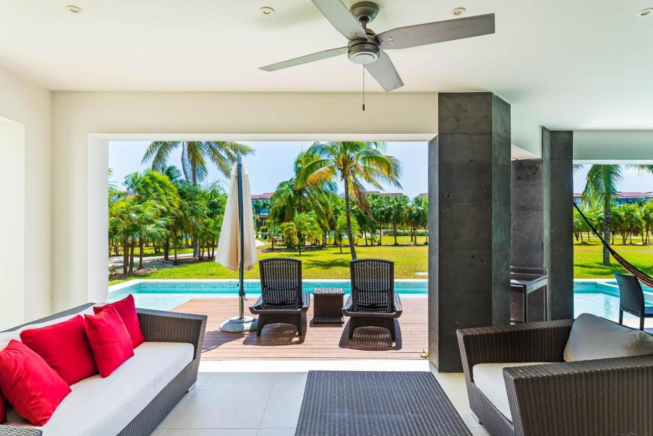 Mareazul Beach Front Condos At Playa Del Carmen Eksteriør billede