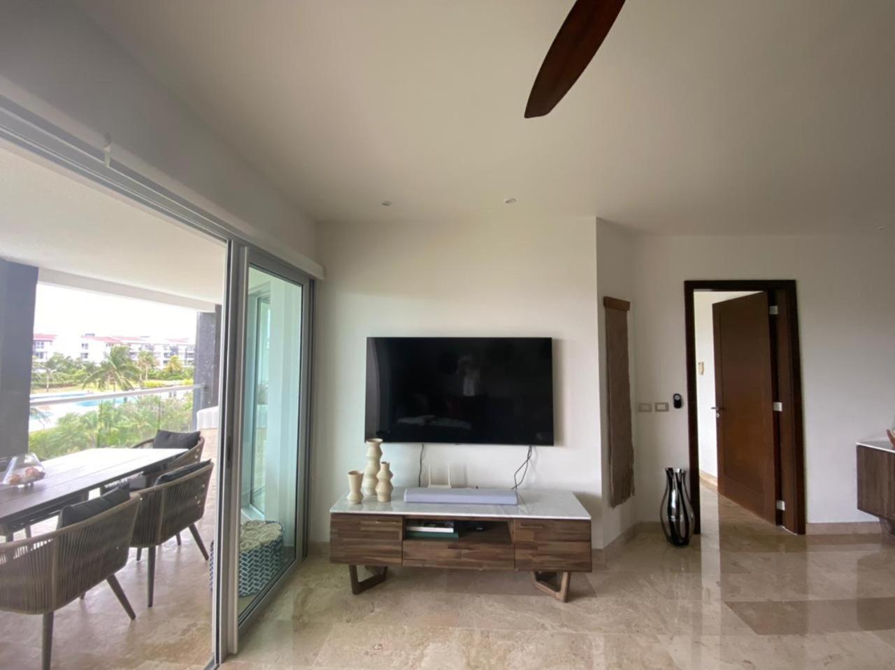 Mareazul Beach Front Condos At Playa Del Carmen Eksteriør billede